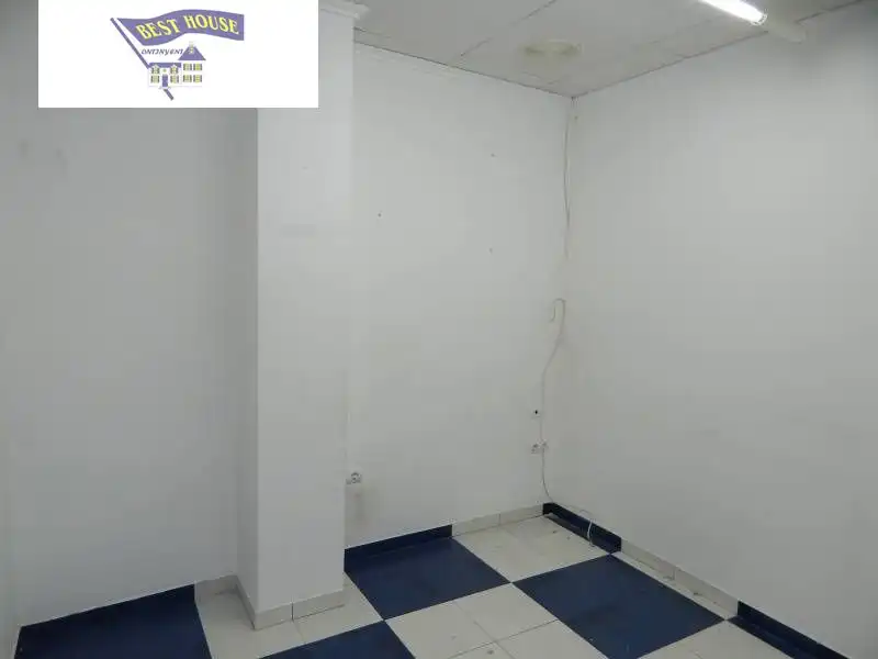 Business premises to rent in Sant Josep - Zona Hospital, imagen 24