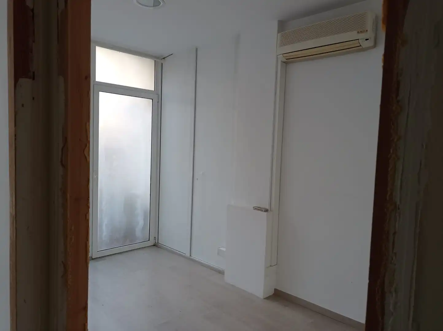Gewerbefläche zur Miete in Carrer de Reding, imagen 7
