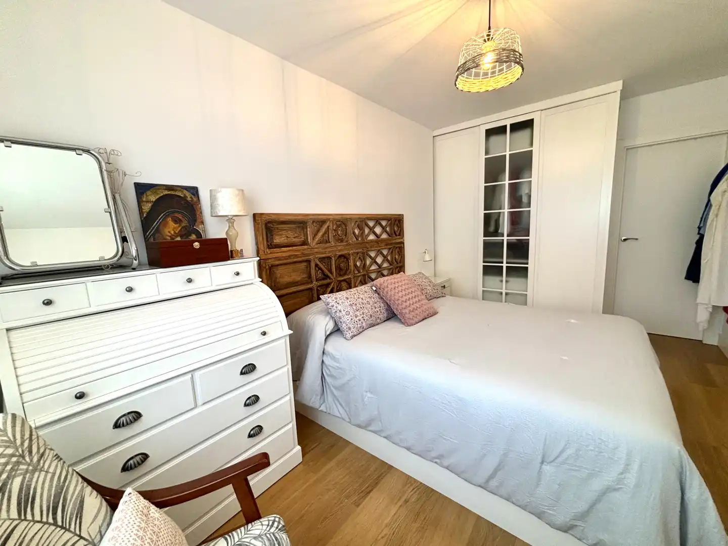 Schlafzimmer von Wohnung zum Verkauf in Plasencia mit Klimaanlage, Heizung und Parkett