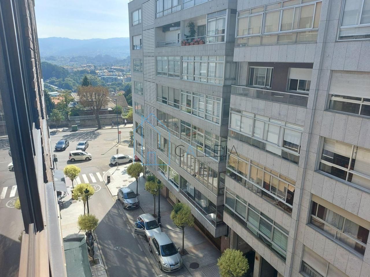Vista exterior de Apartament de lloguer en Vigo  amb Calefacció, Parquet i Moblat