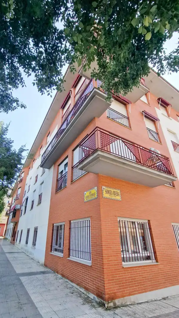 Vista exterior de Piso en venta en Badajoz con Aire acondicionado y Trastero