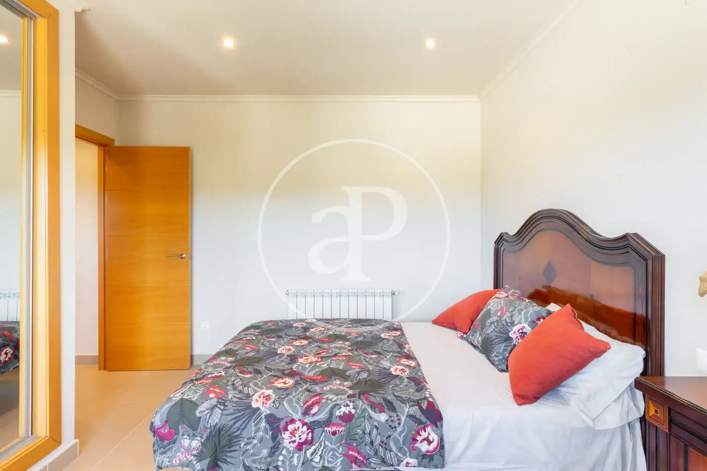 Habitación de Finca rústica en venta en Torrent con Aire acondicionado, Calefacción y Jardín privado