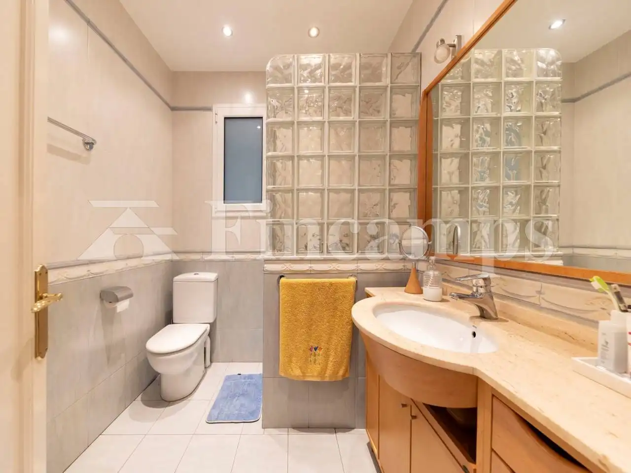 Baño de Casa o chalet en venta en Sabadell con Aire acondicionado, Calefacción y Jardín privado