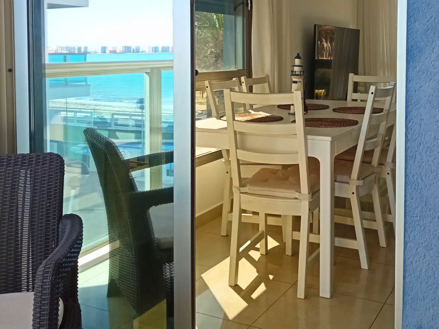 Comedor de Piso en venta en La Manga del Mar Menor con Aire acondicionado, Amueblado y Horno
