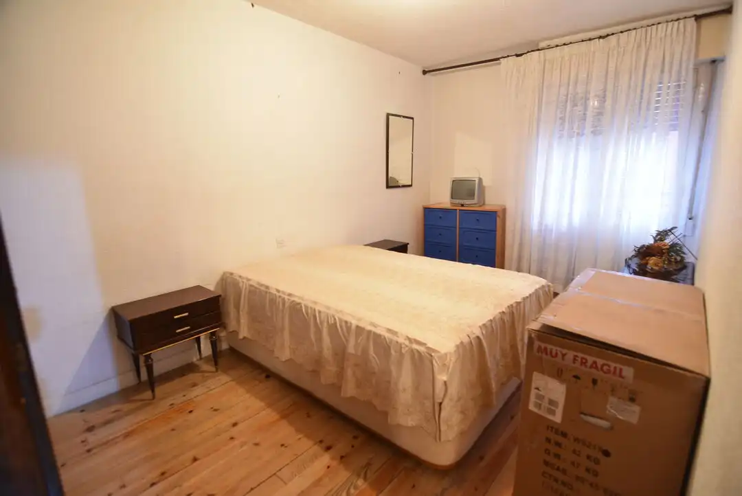 Habitación de Piso en venta en Ermua con Amueblado y Balcón