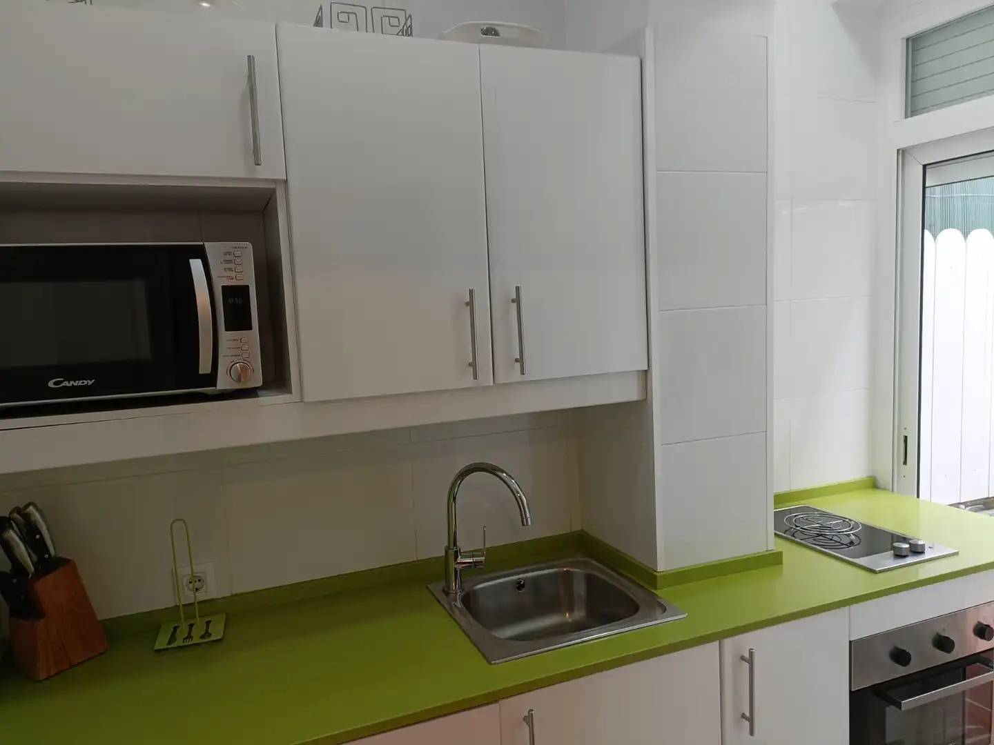 Cuina de Loft en venda en Roda de Berà amb Parquet, Terrassa i Moblat