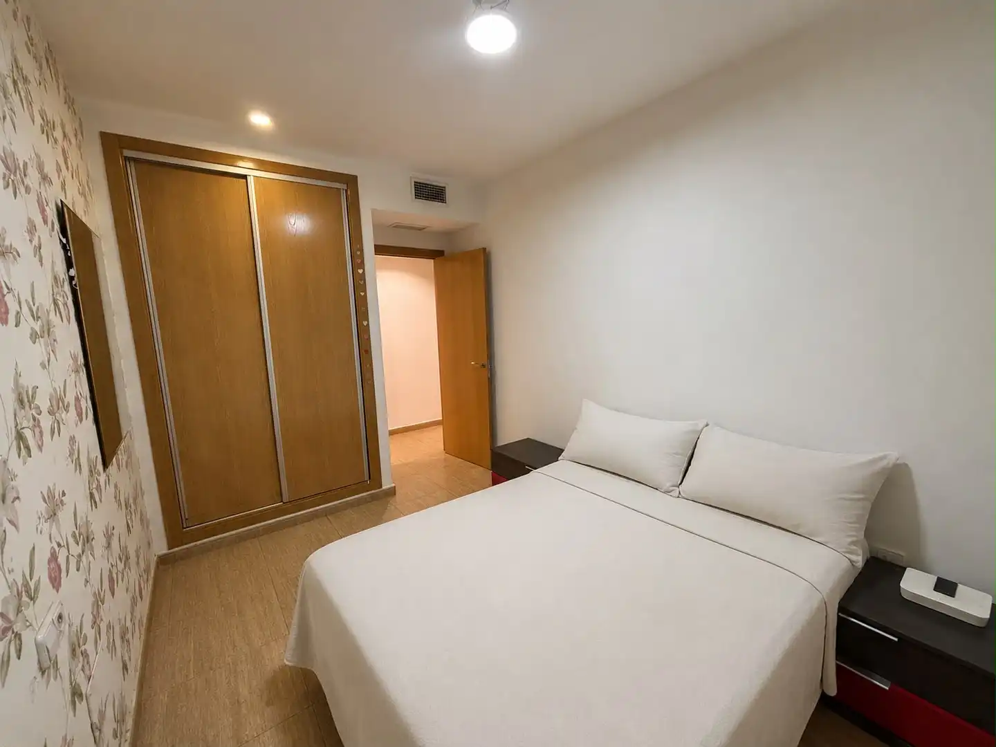 Habitación de Piso en venta en Murcia con Aire acondicionado, Trastero y Amueblado