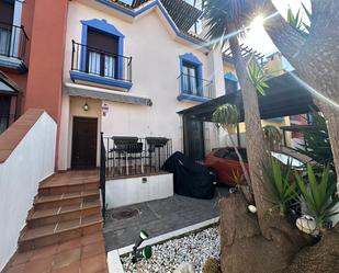 Exterior view of Single-family semi-detached for sale in La Línea de la Concepción  with Air Conditioner, Heating and Terrace