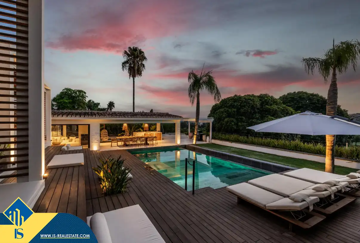 Chalet con piscina en venta en Nueva Andalucía, imagen 12