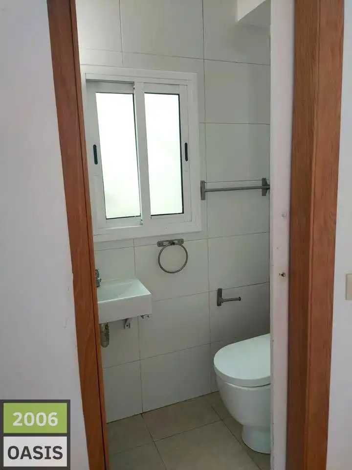 Baño de Piso en venta en Salou con Aire acondicionado y Terraza