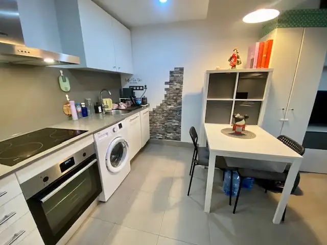 Lofts for rent in Carrer de Roger de Llúria, Segle XX