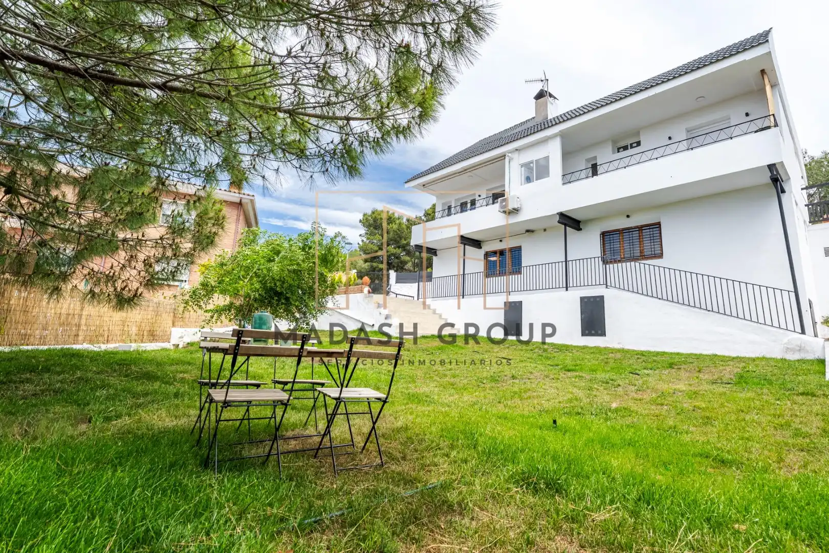Vista exterior de Casa o xalet en venda en Tarragona amb Parquet