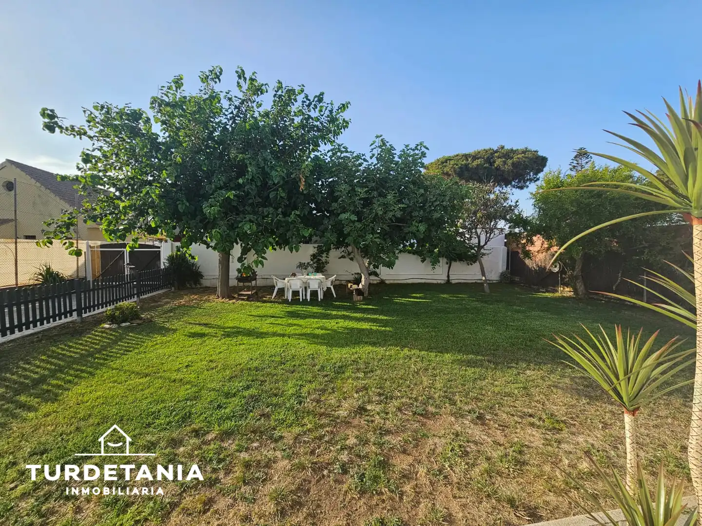 Jardín de Casa o chalet de alquiler en Chipiona con Aire acondicionado, Jardín privado y Amueblado