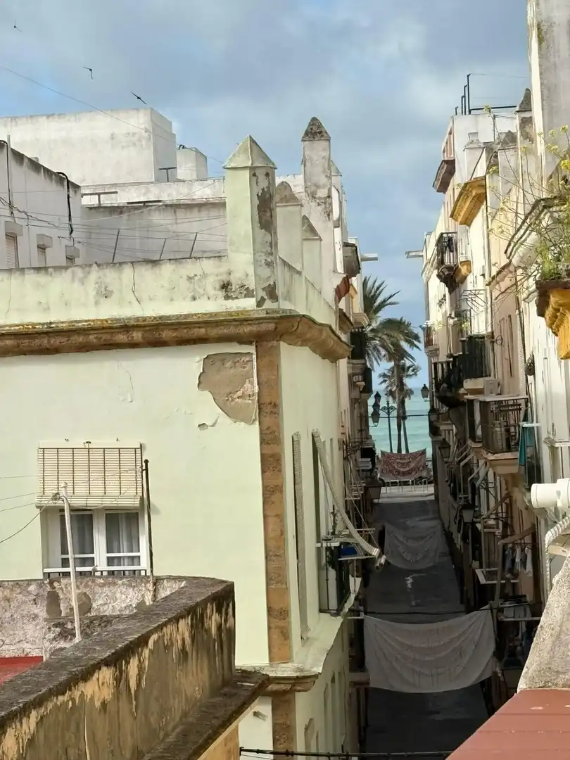 Vista exterior de Pis en venda en Cádiz