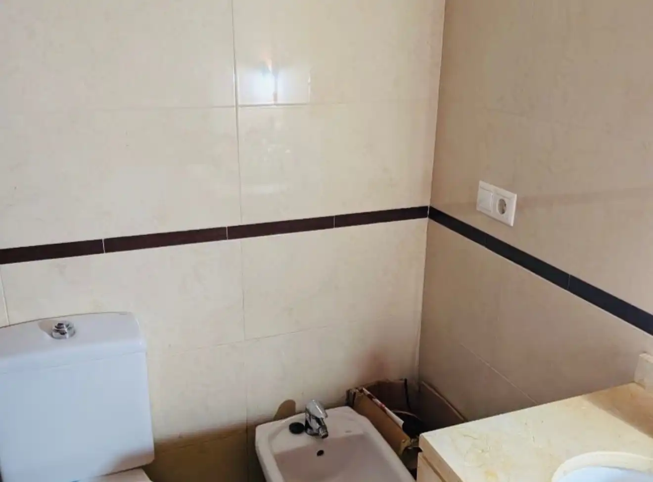Bathroom of Flat for sale in Dénia  with Air Conditioner, Heating and Terrace