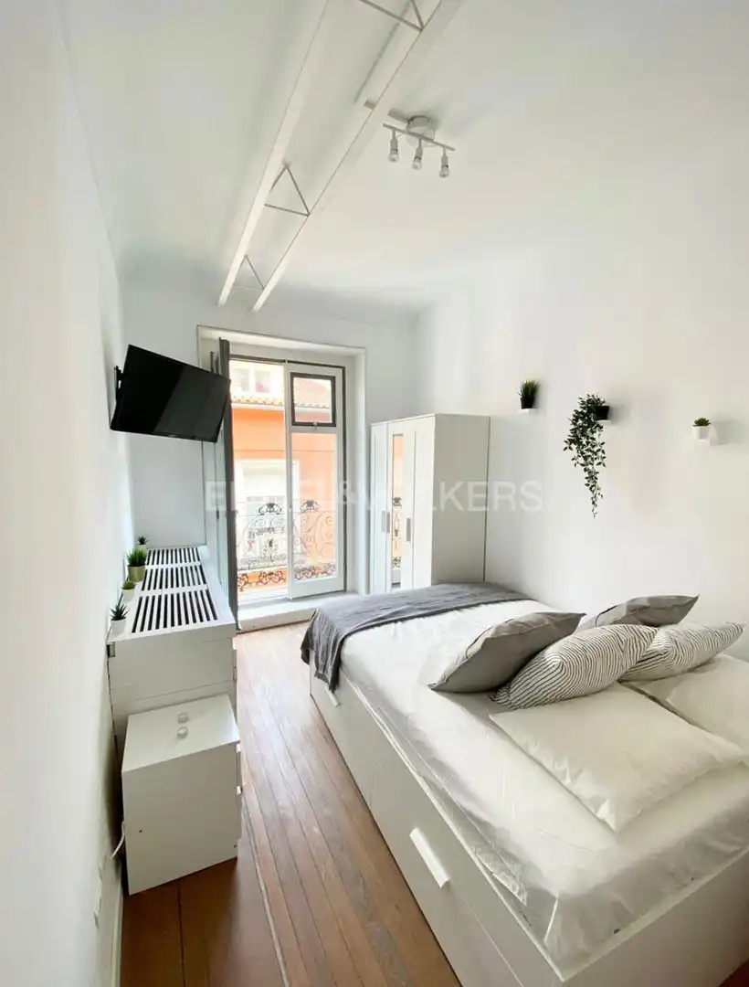 Dormitori de Apartament en venda en Madrid amb Aire condicionat, Calefacció i Balcó