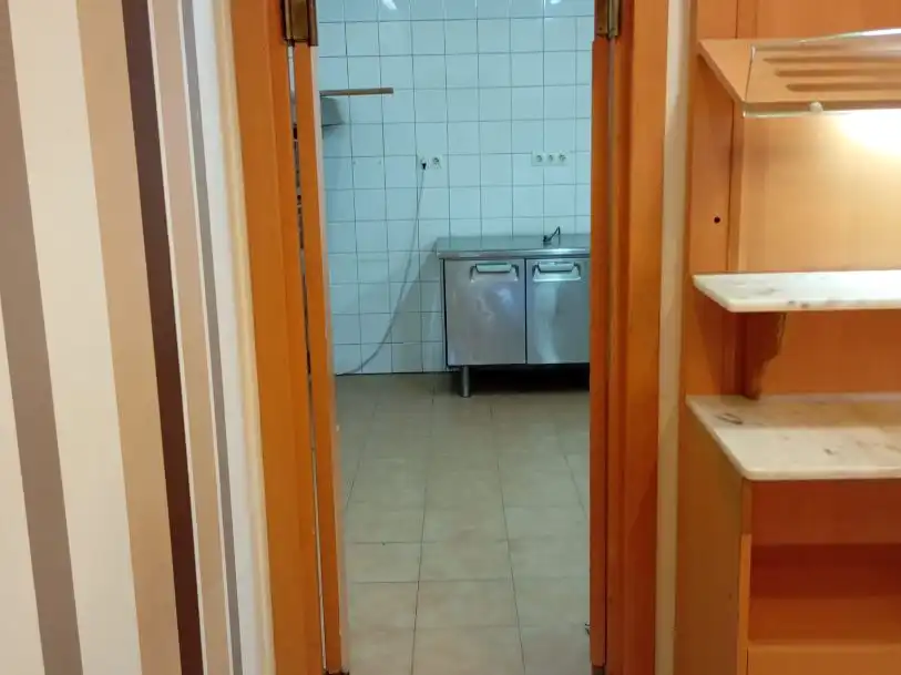Kitchen of Commercial properties for rent in Cambre   with Furnished