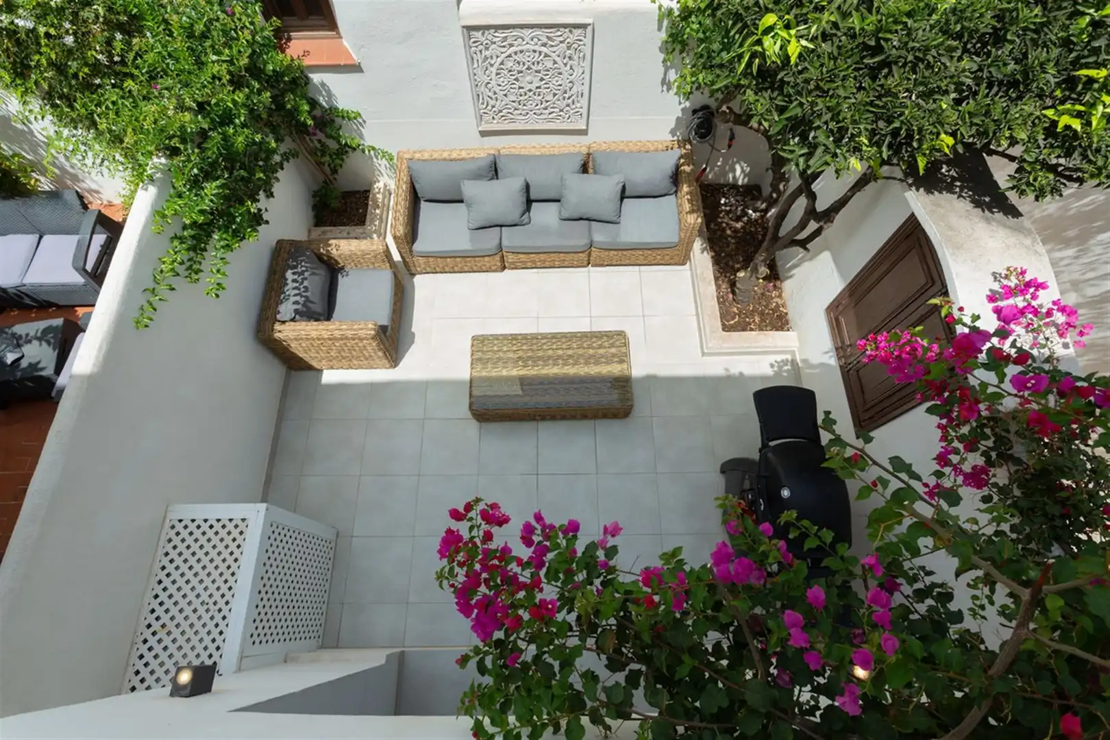 Terrassa de Casa adosada en venda en Estepona amb Aire condicionat, Jardí privat i Internet