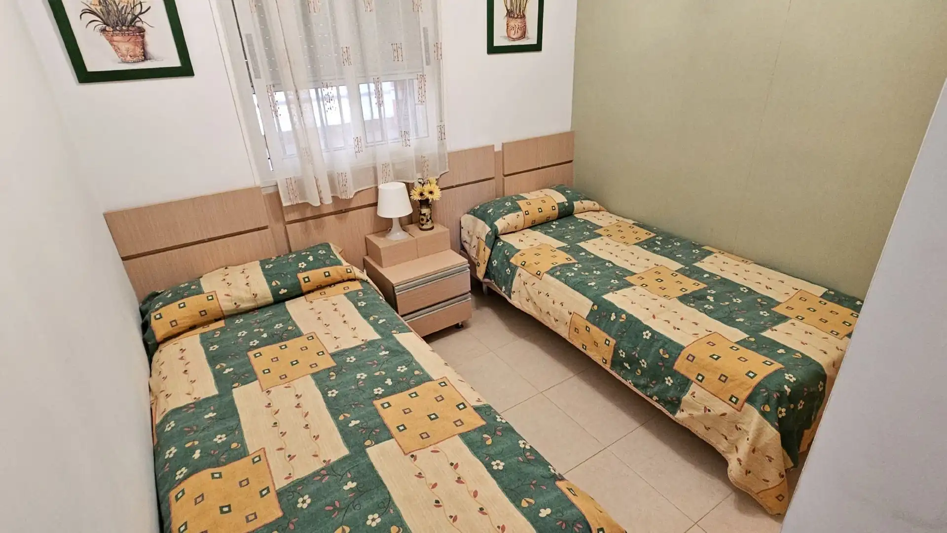 Dormitori de Apartament en venda en Oropesa del Mar / Orpesa amb Aire condicionat, Calefacció i Terrassa