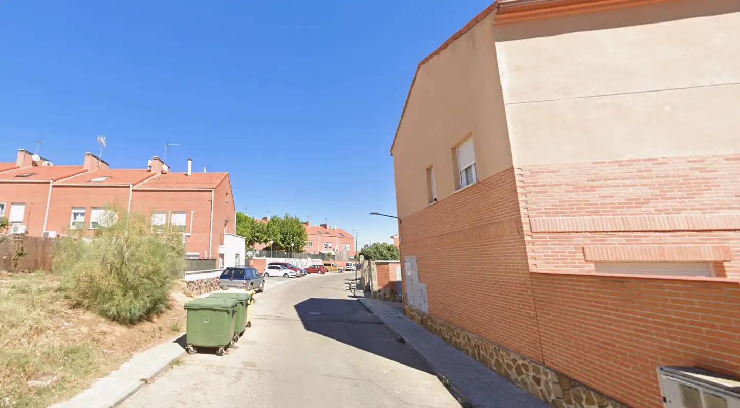 Aparcament de Casa o xalet en venda en Cabanillas del Campo, Guadalajara