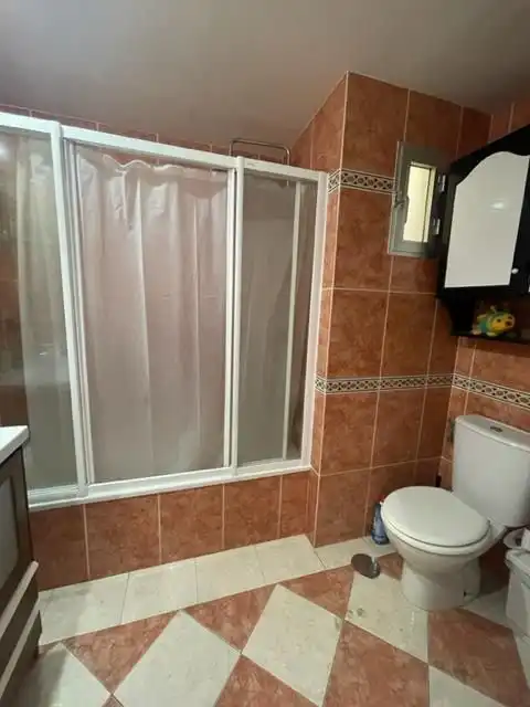 Bany de Pis en venda en Alicante / Alacant amb Traster i Piscina comunitària