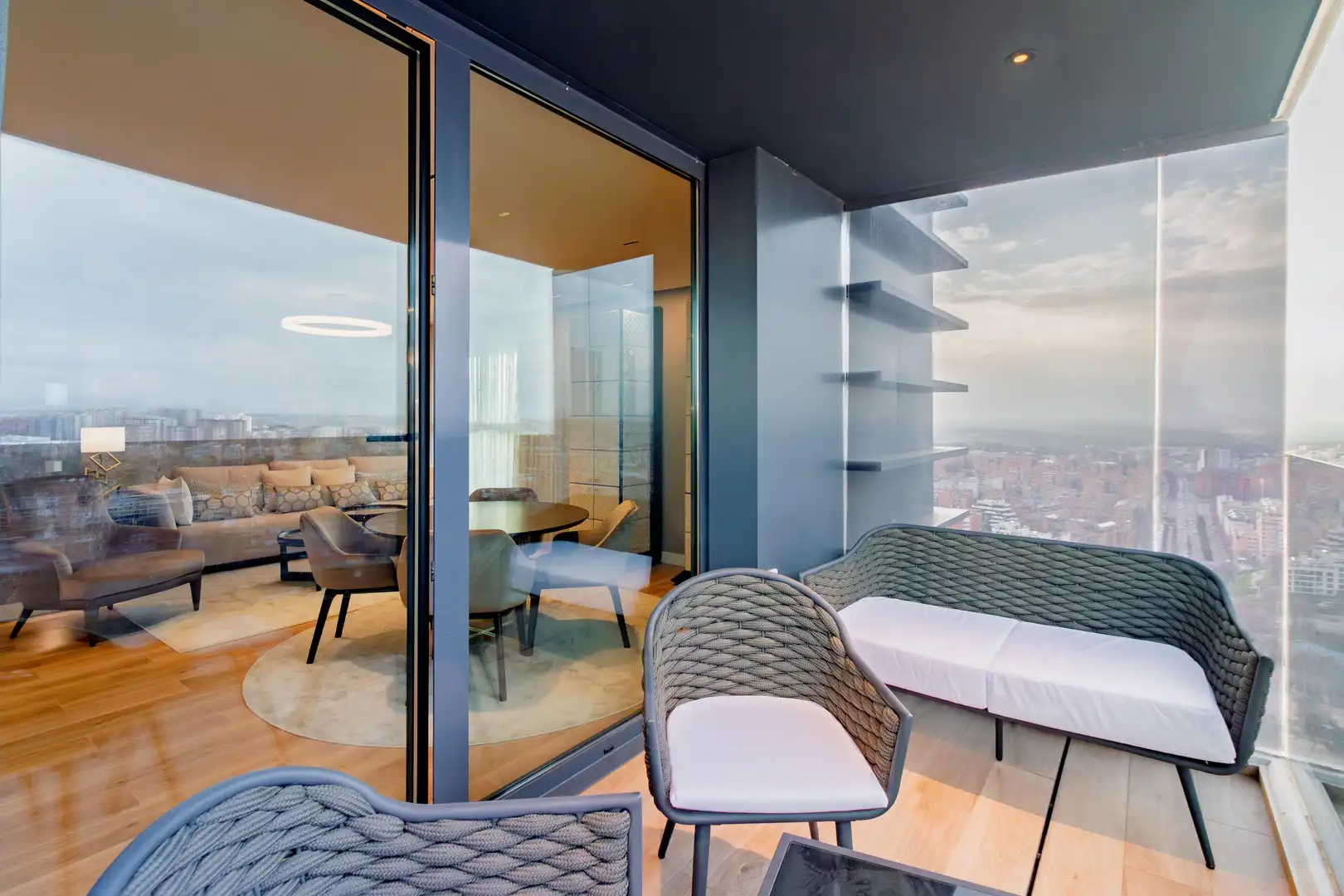 Terraza de Apartamento en venta en Madrid con Calefacción, Jardín privado y Piscina comunitaria