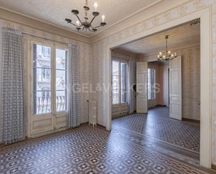 Dormitori de Apartament en venda en  Barcelona Capital amb Aire condicionat, Calefacció i Balcó