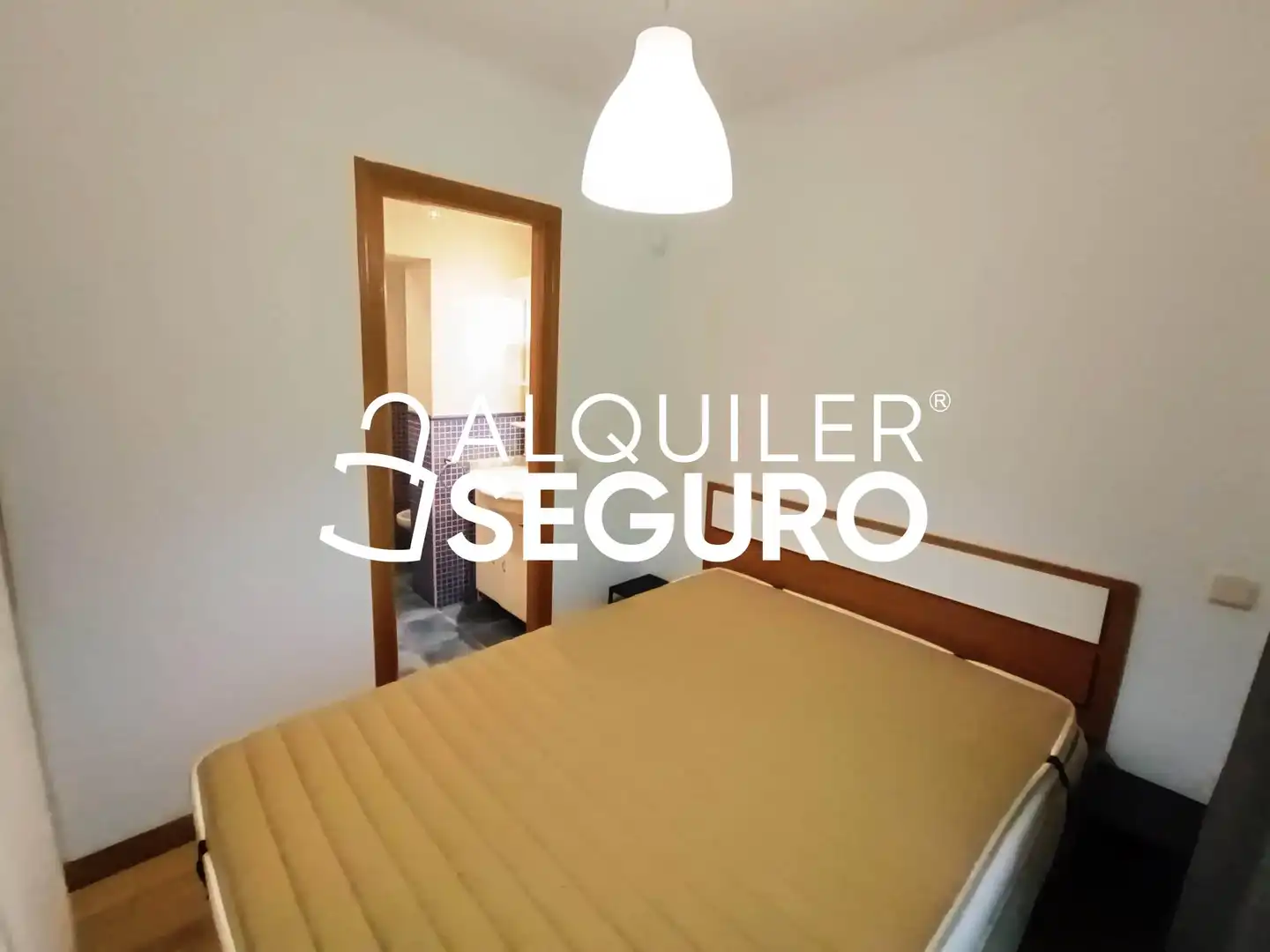 Habitación de Piso de alquiler en Leganés con Aire acondicionado, Calefacción y Amueblado