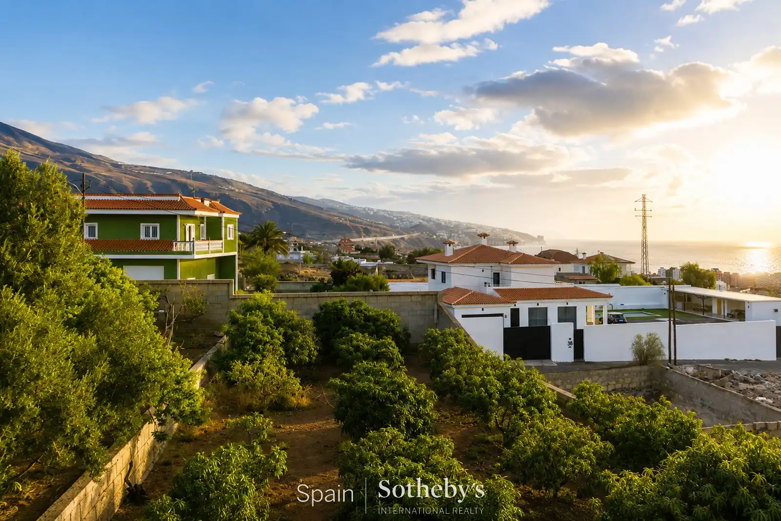 Vista exterior de Casa o chalet en venta en Candelaria con Aire acondicionado, Calefacción y Jardín privado