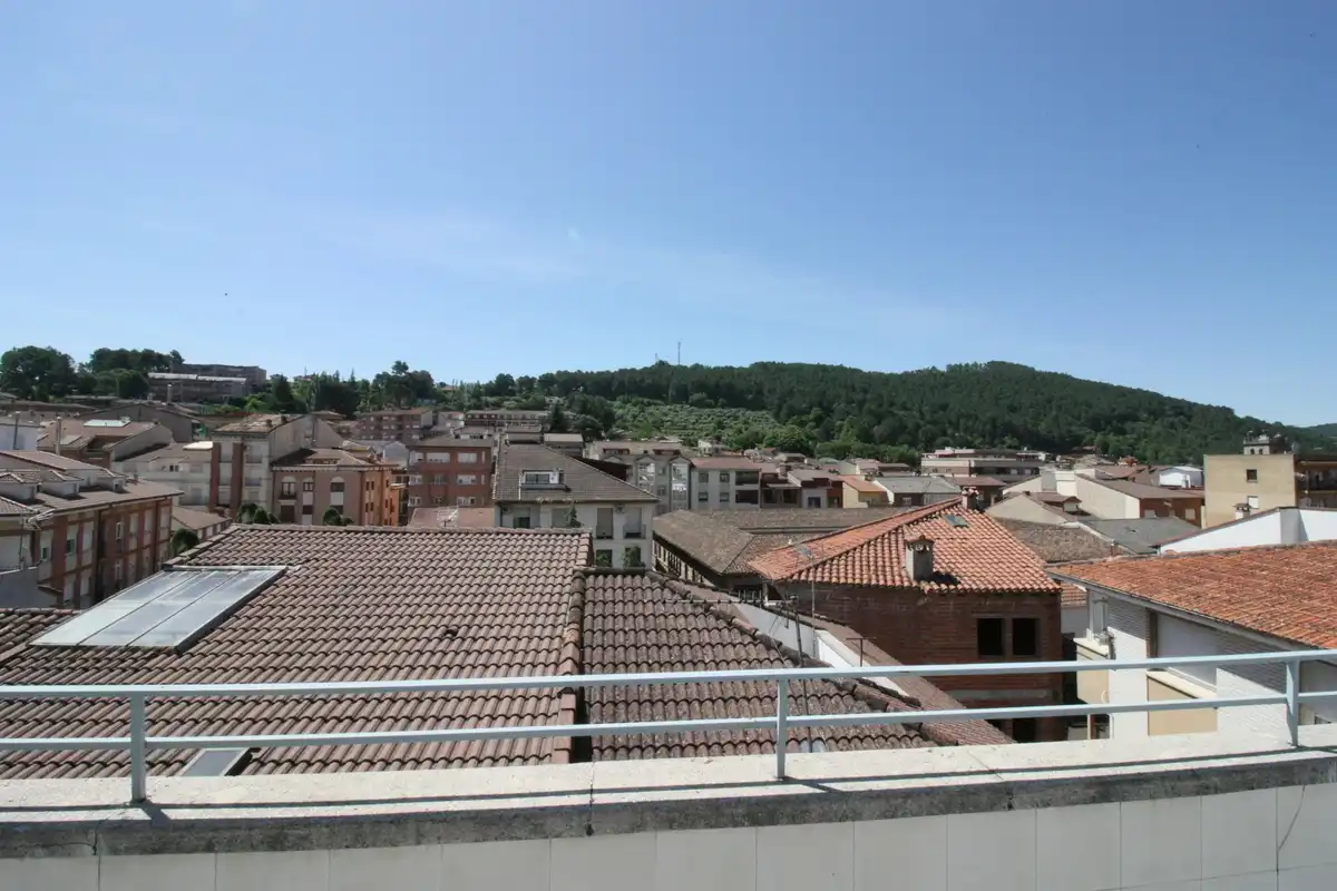 Terraza de Piso en venta en Arenas de San Pedro con Calefacción, Terraza y Amueblado