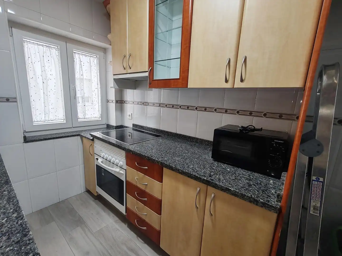 Cuina de Pis per a compartir en Salamanca amb Calefacció i Moblat