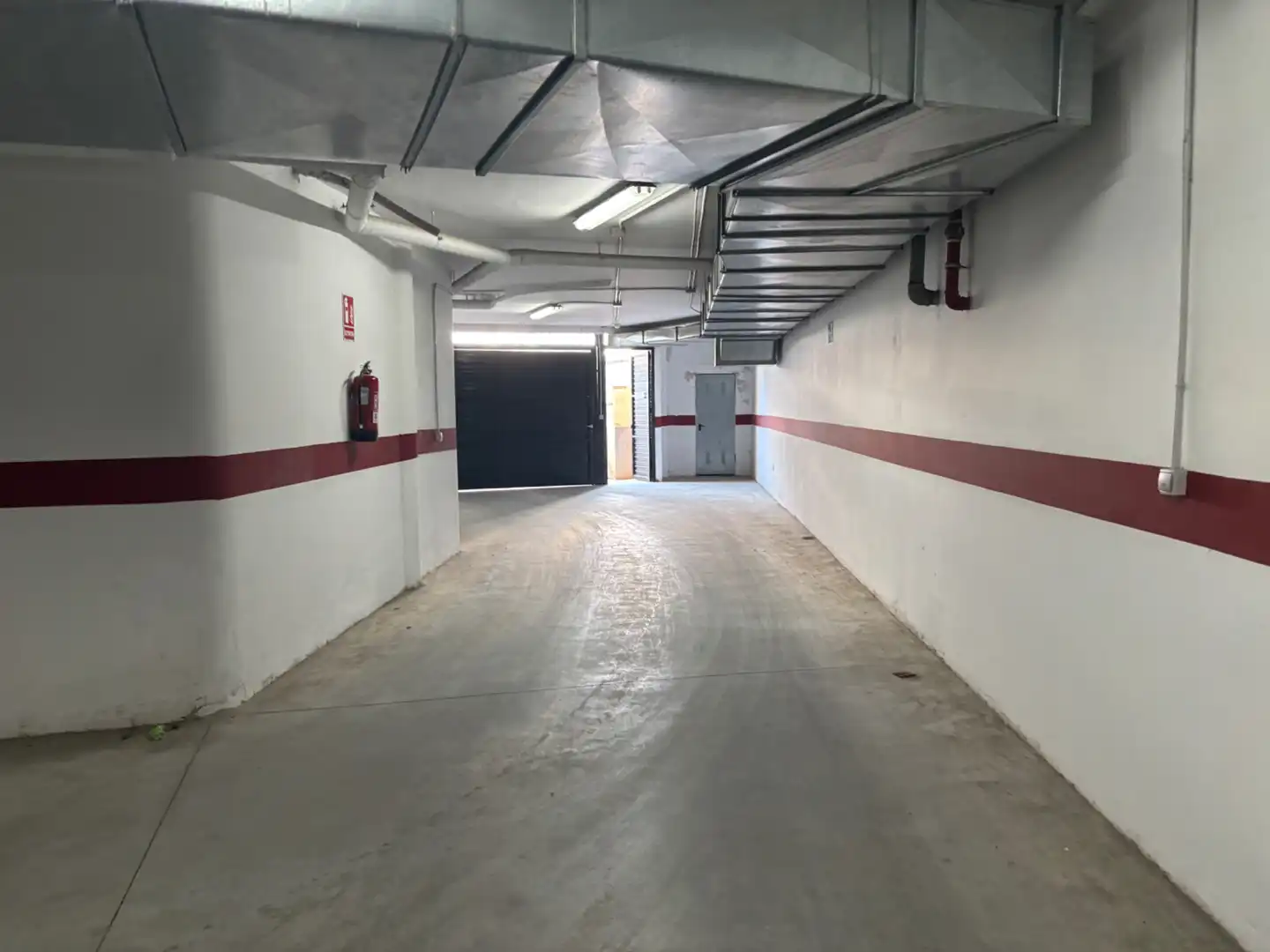 Aparcament amb ascensor en venda a Calle Santa Paula, imagen 6