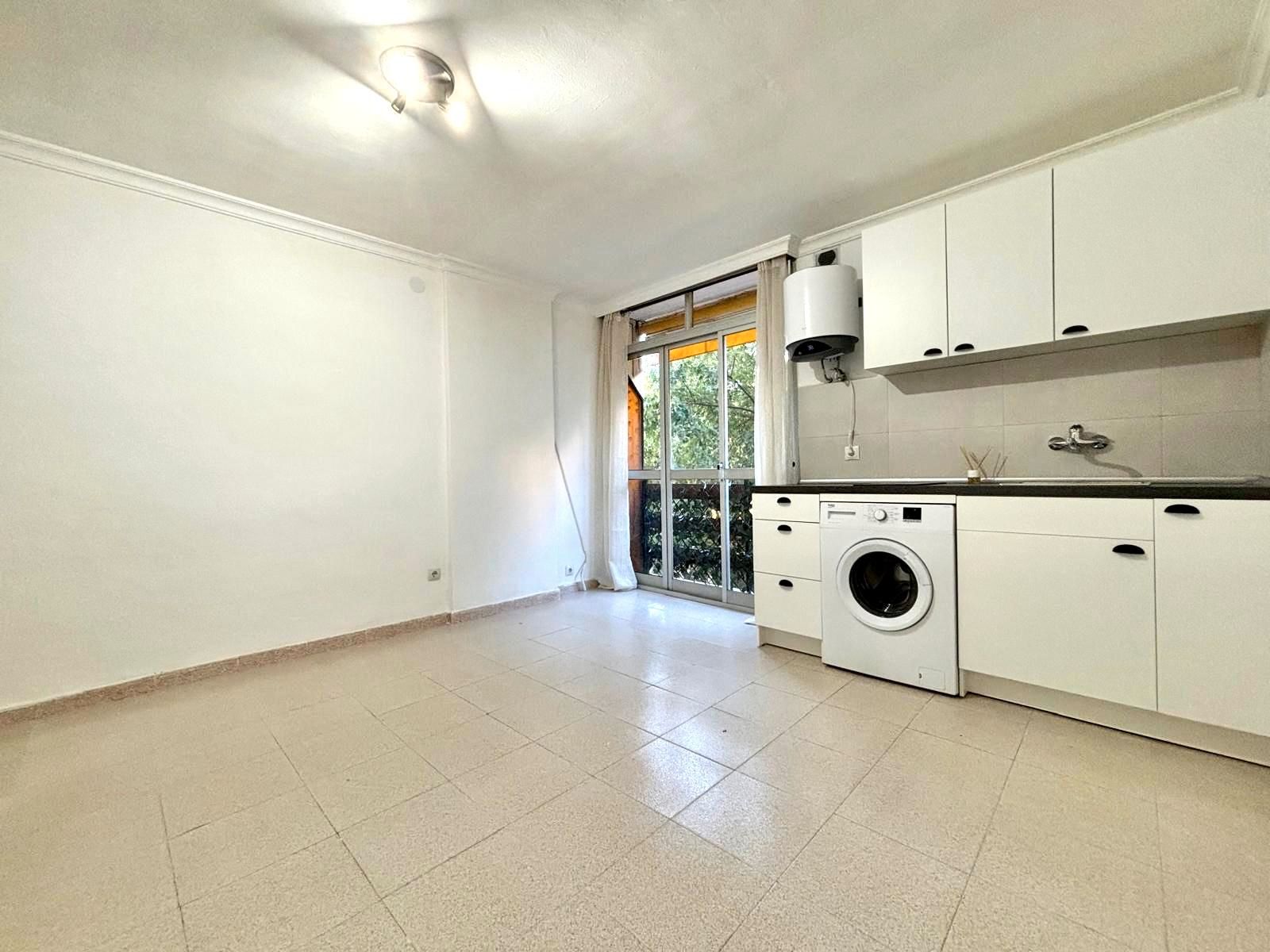 Cuina de Estudi en venda en Benalmádena amb Terrassa, Moblat i Piscina comunitària