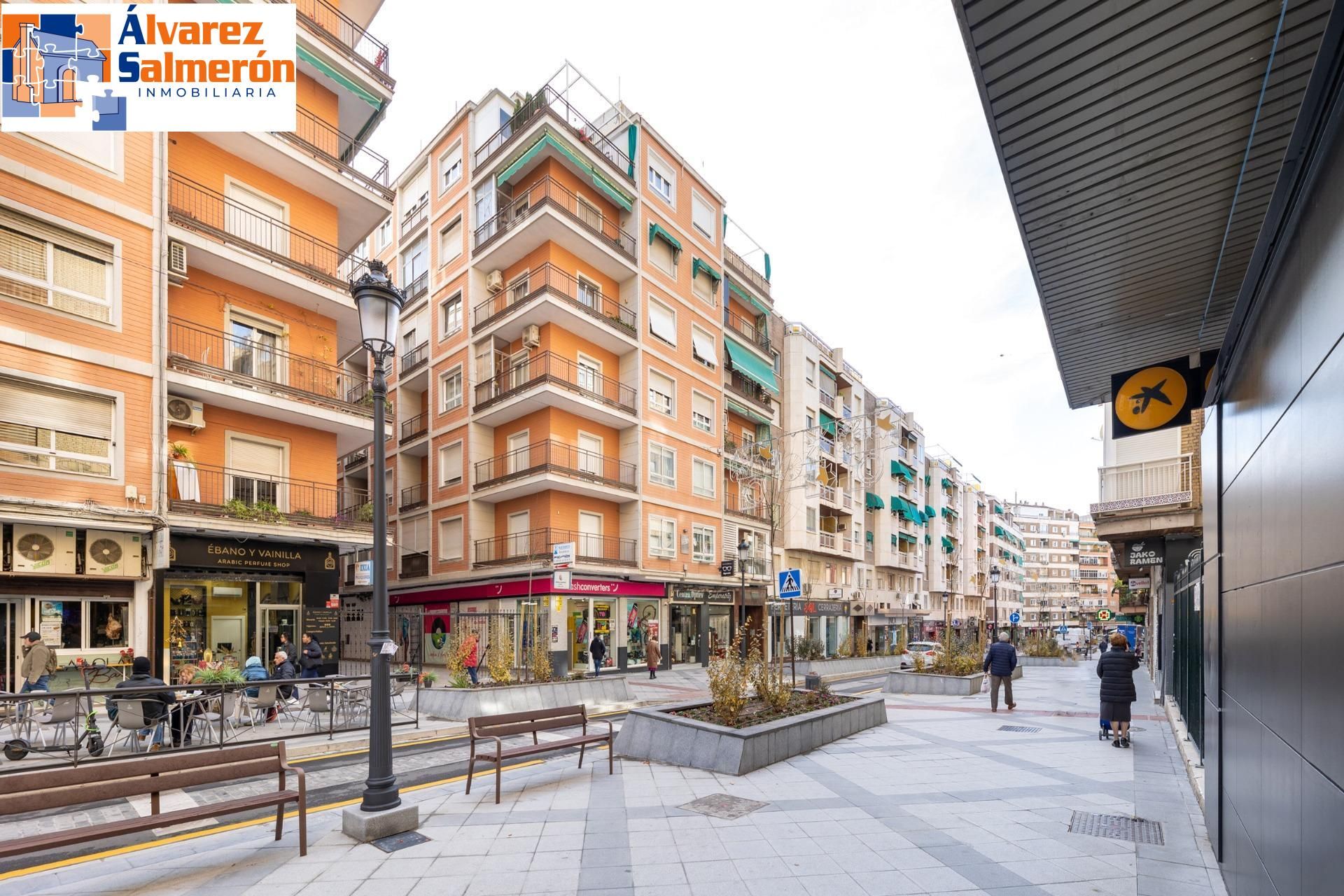 Exterior view of Flat for sale in  Granada Capital  with Air Conditioner and Balcony