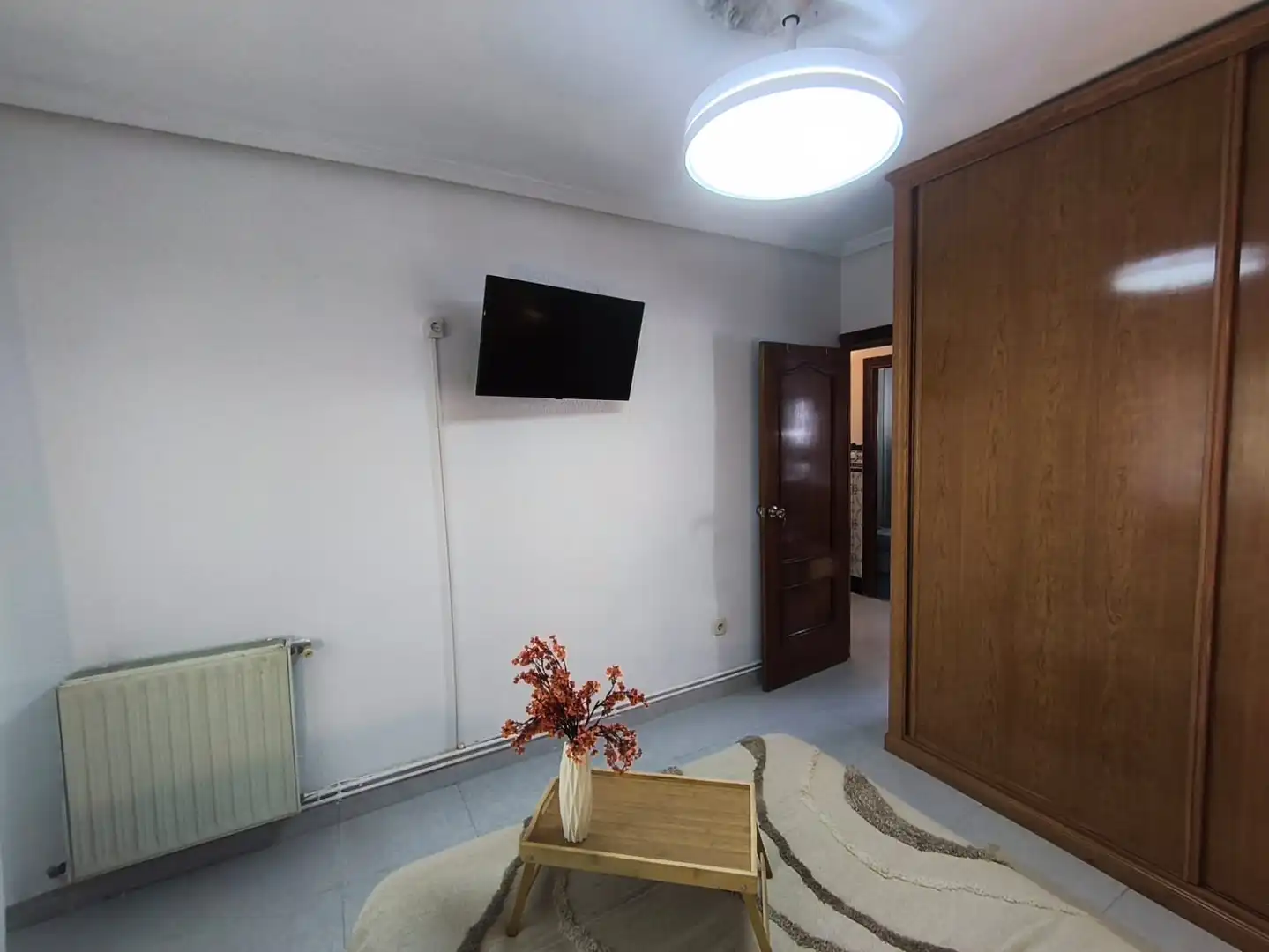 Bedroom of Flat for share in Alcalá de Henares  with Heating, Furnished and Oven