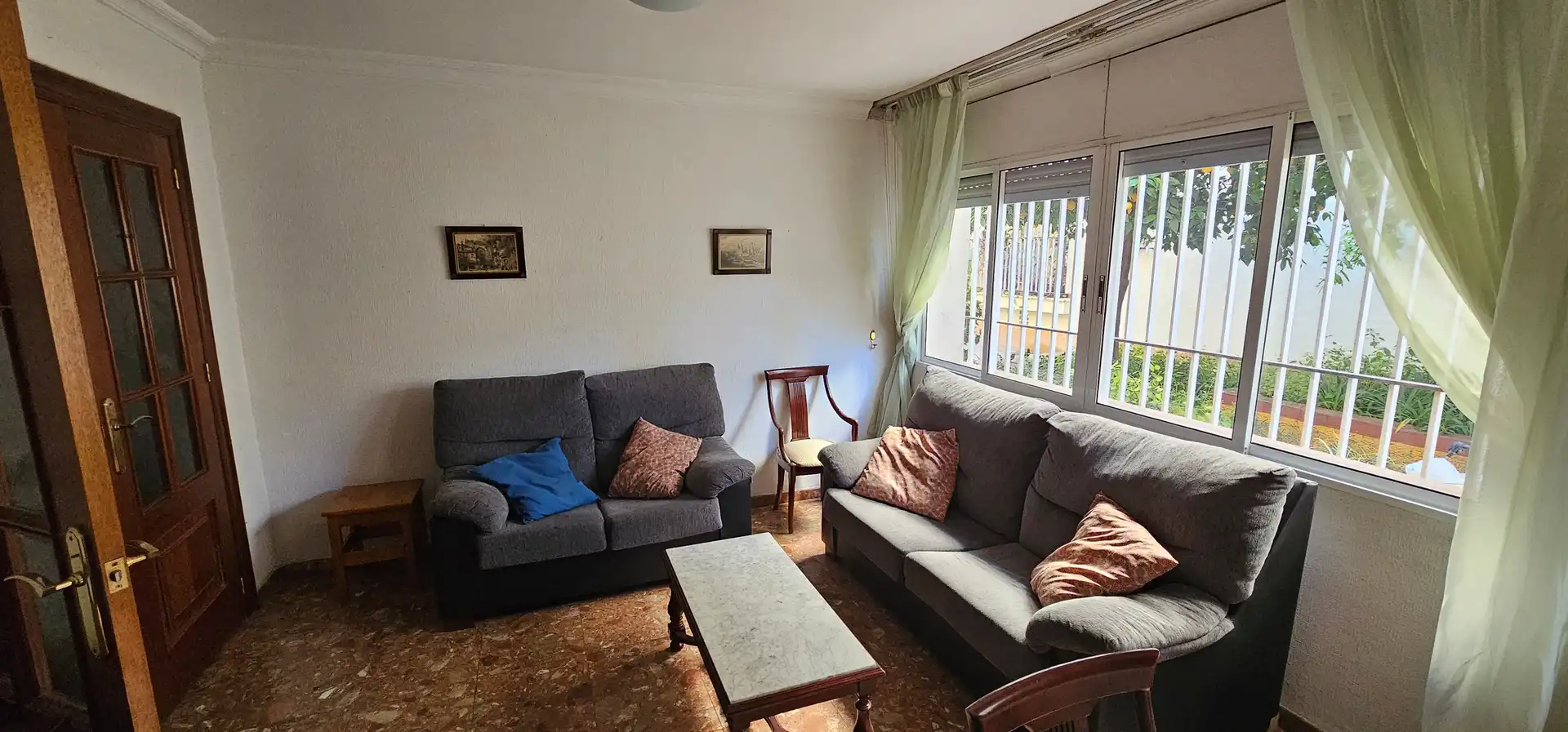 Sala de estar de Piso en venta en Sevilla con Amueblado