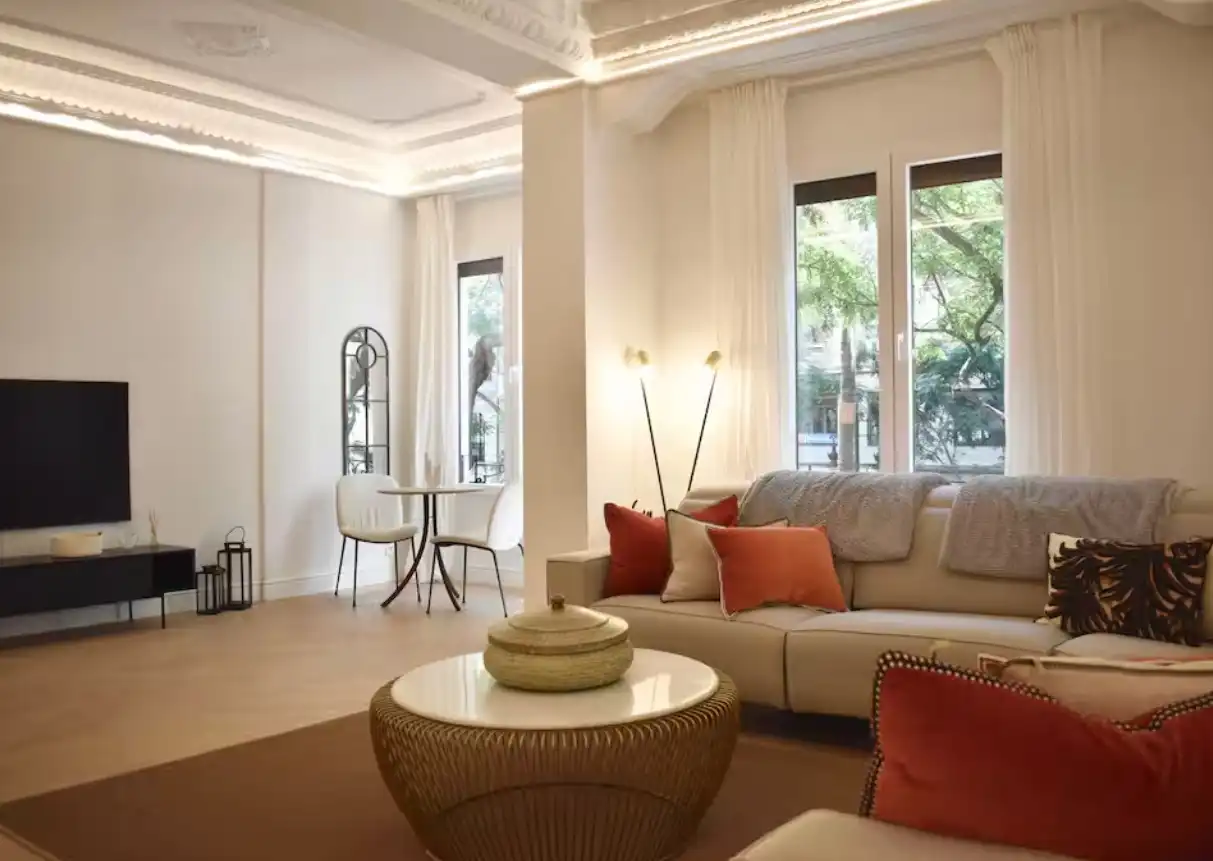 Sala d'estar de Apartament de lloguer en Valencia amb Aire condicionat, Calefacció i Parquet