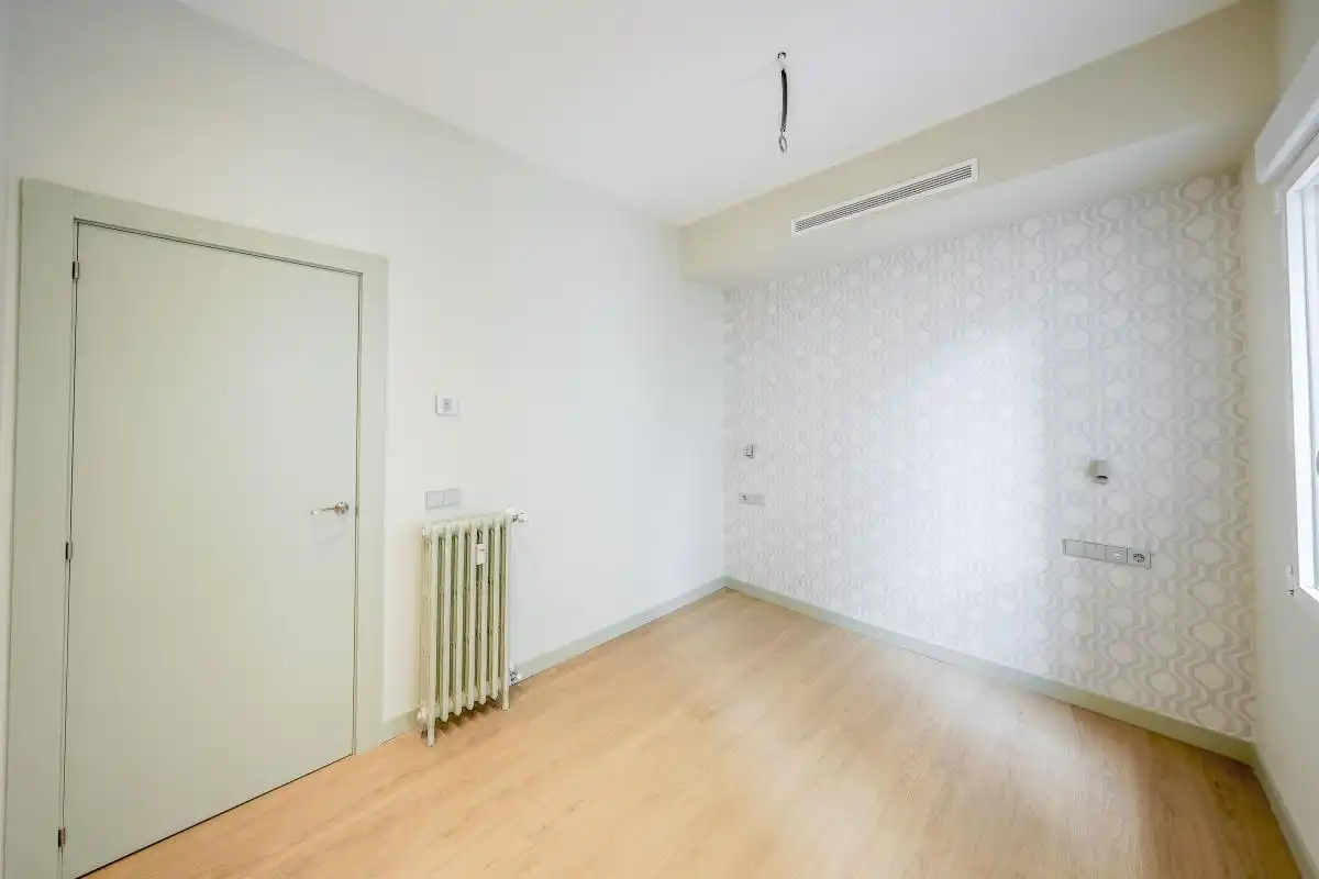 Habitación de Piso en venta en Madrid con Aire acondicionado y Calefacción