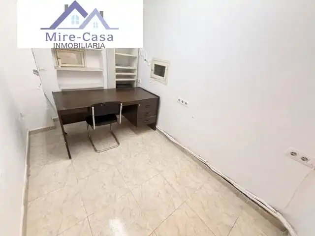 Local de alquiler en Elche ciudad