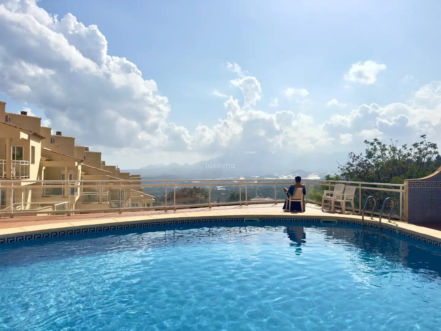 Swimming pool of Detached homes for rent in Altea la Vella