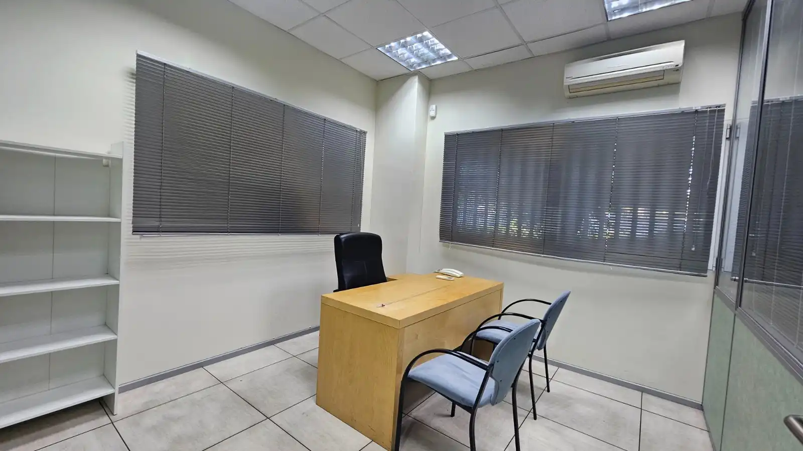 Büro zur Miete in Fuencarral - El Pardo