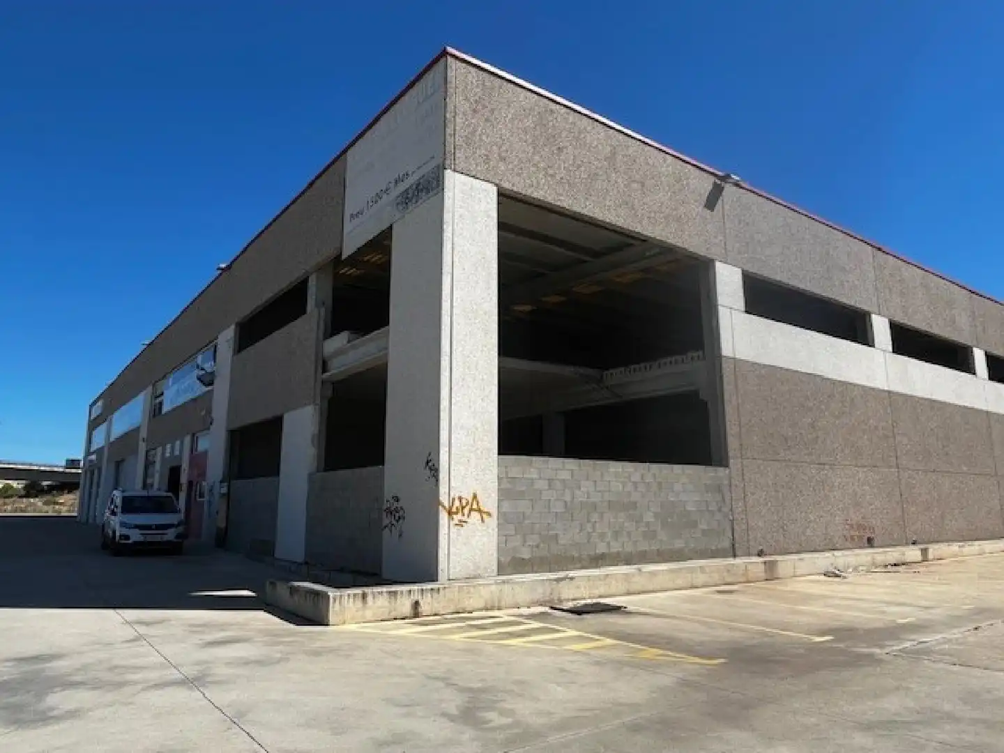 Nave industrial in vendita a Santa Oliva, imagen 2