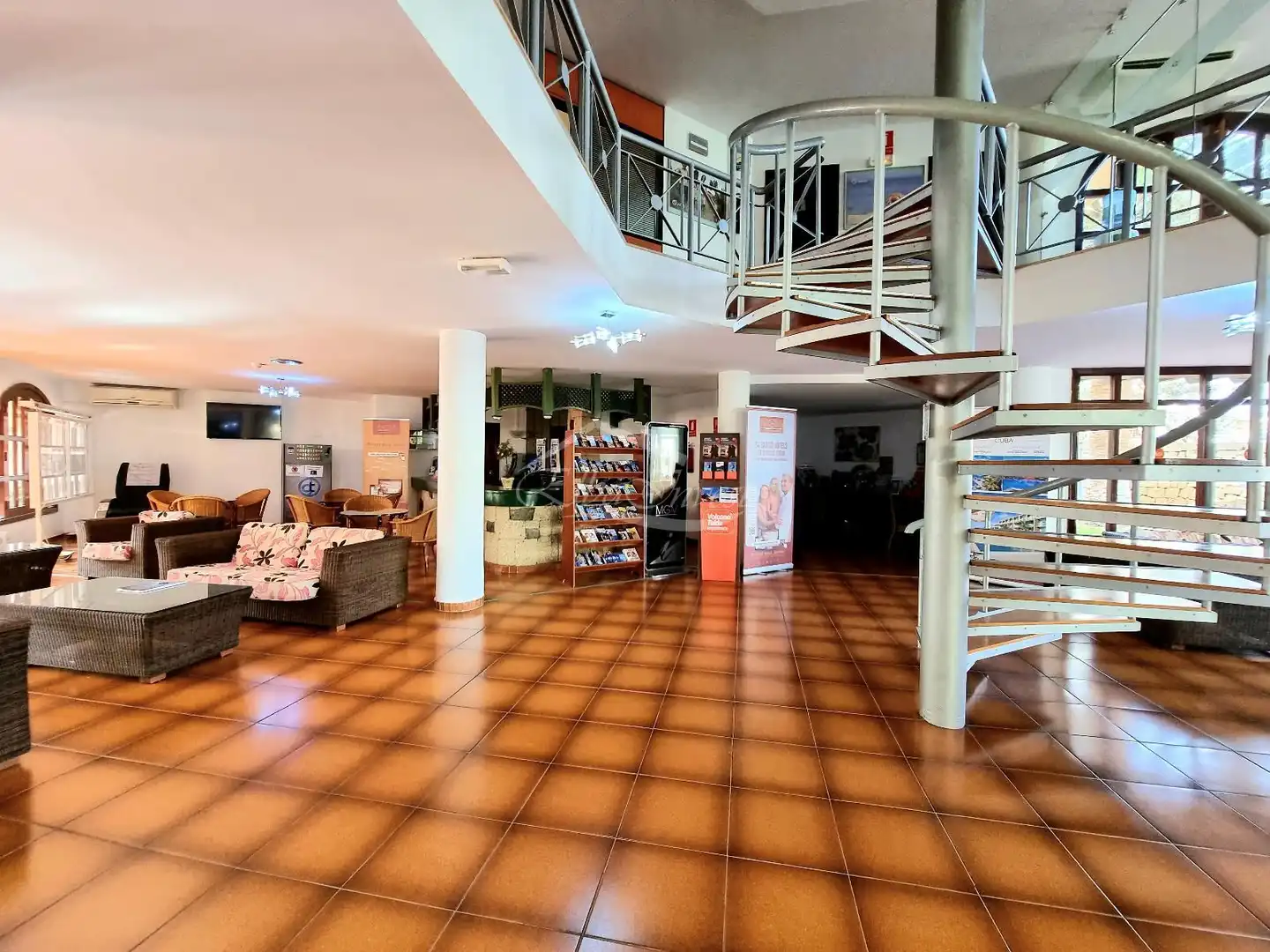 Wohnung zum Verkauf in San Miguel de Abona mit Klimaanlage, Terrasse und Schwimmbad