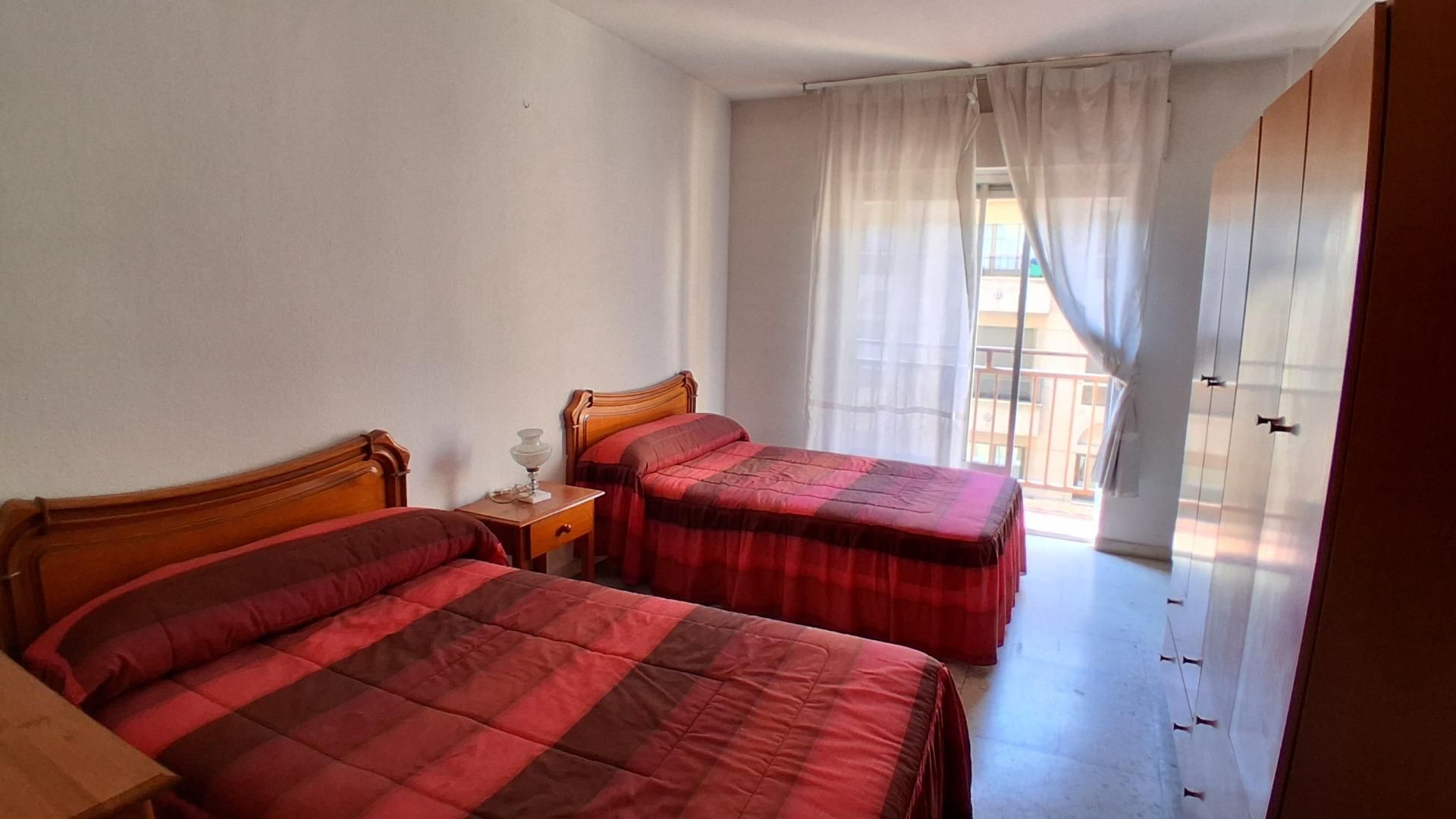 Bedroom of Flat for sale in Salamanca Capital  with Heating and Balcony