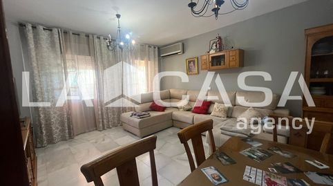 Foto 4 de Casa adosada en venda a Vista Azul - Consolación, Dos Hermanas