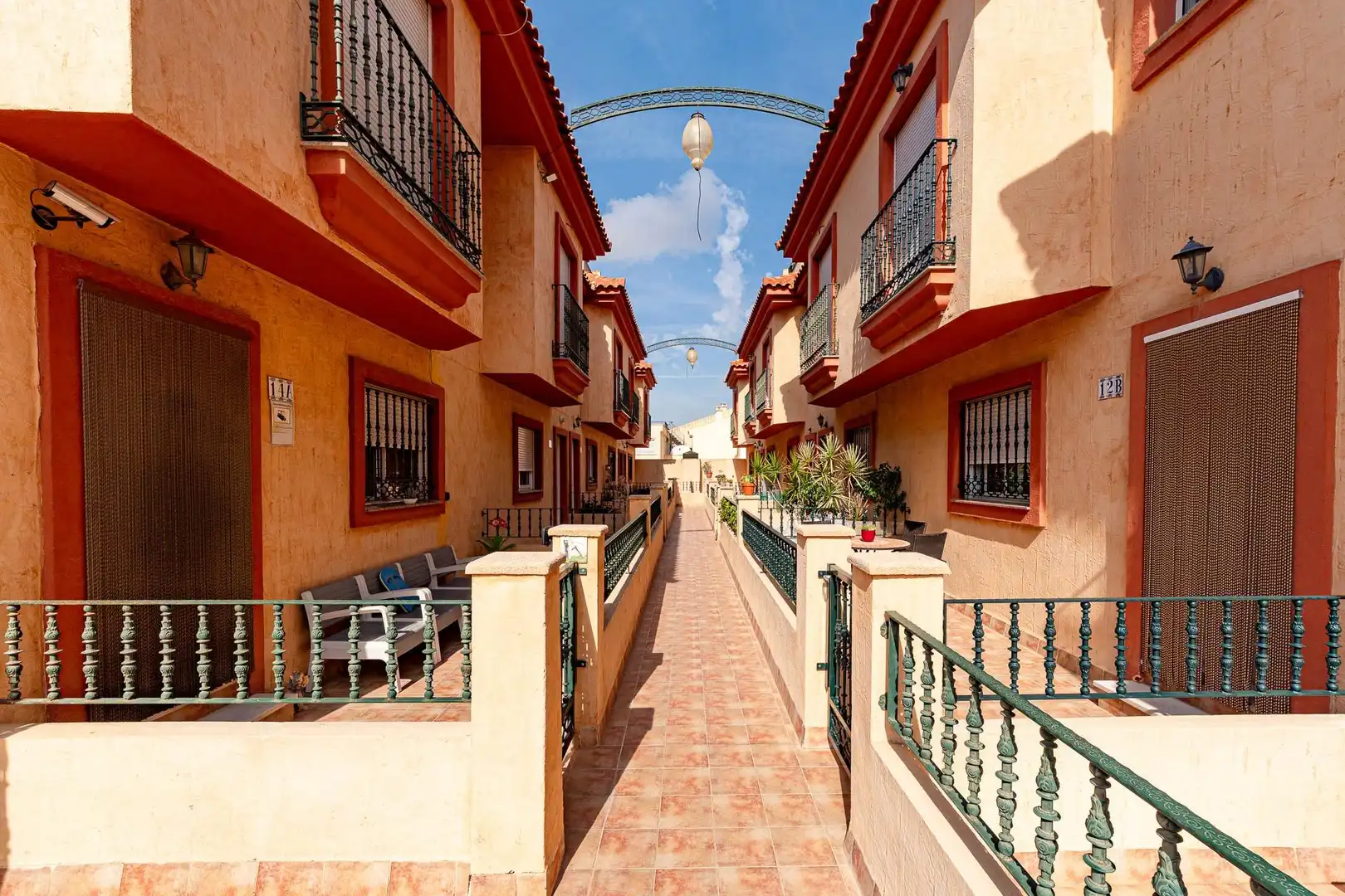 Vista exterior de Casa o xalet en venda en Redován, Alicante
