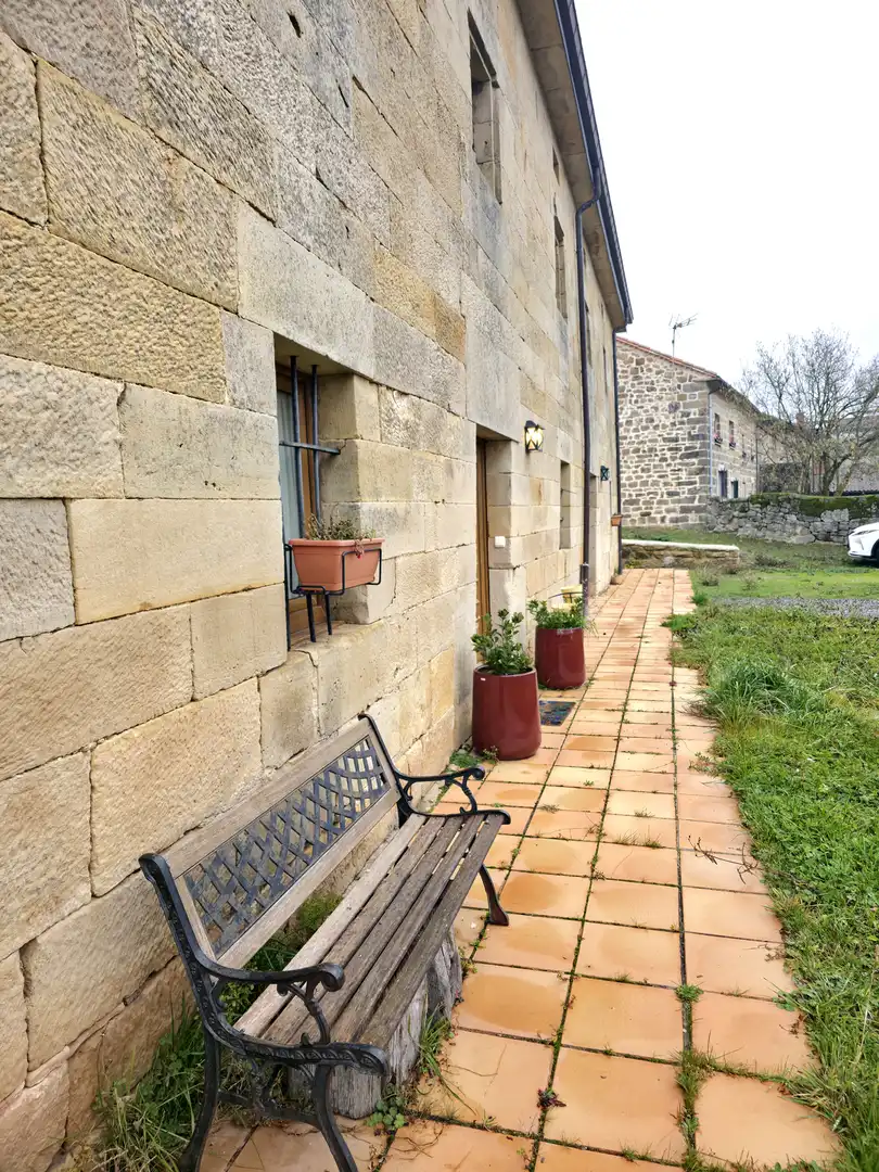Terrassa de Casa o xalet en venda en Aguilar de Campoo amb Calefacció, Jardí privat i Moblat