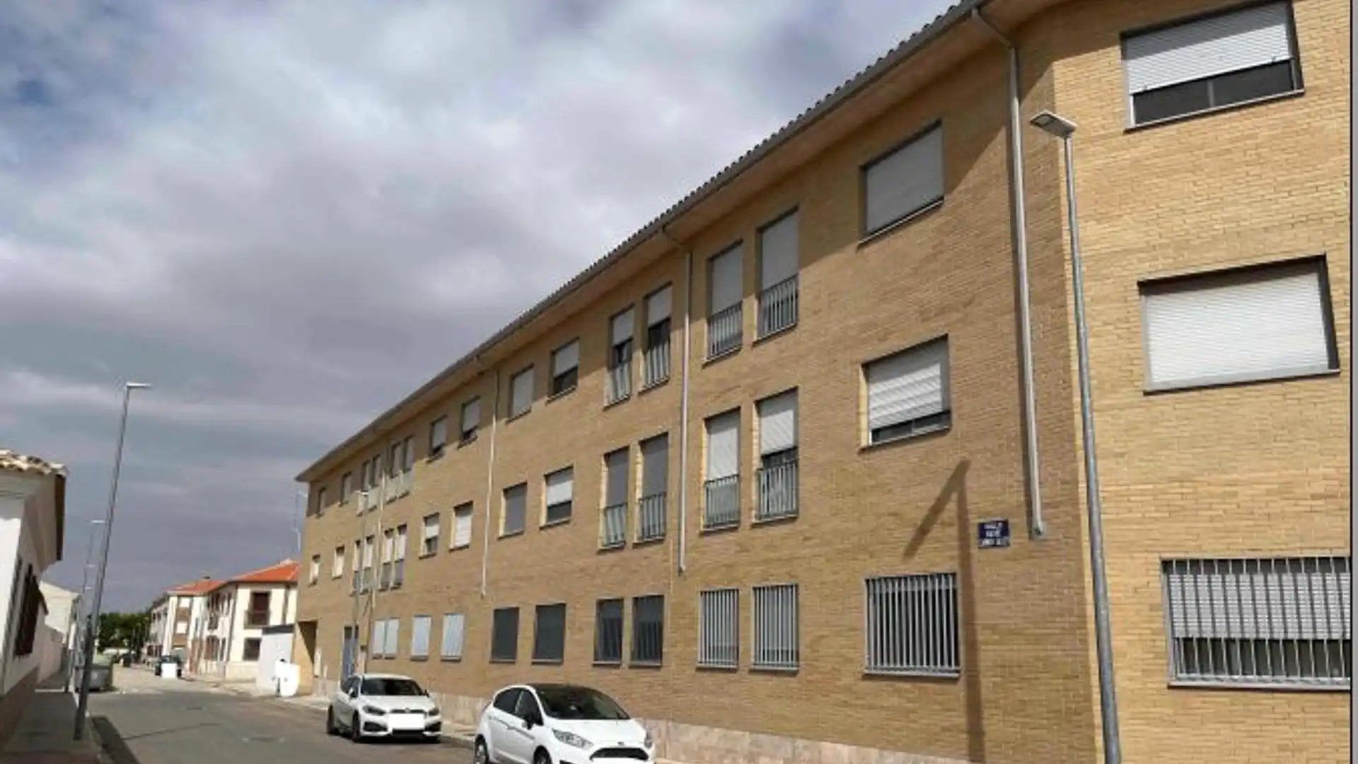 Vista exterior de Piso en venta en Manzanares