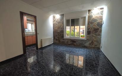 Flat for sale in Terrassa  with Heating