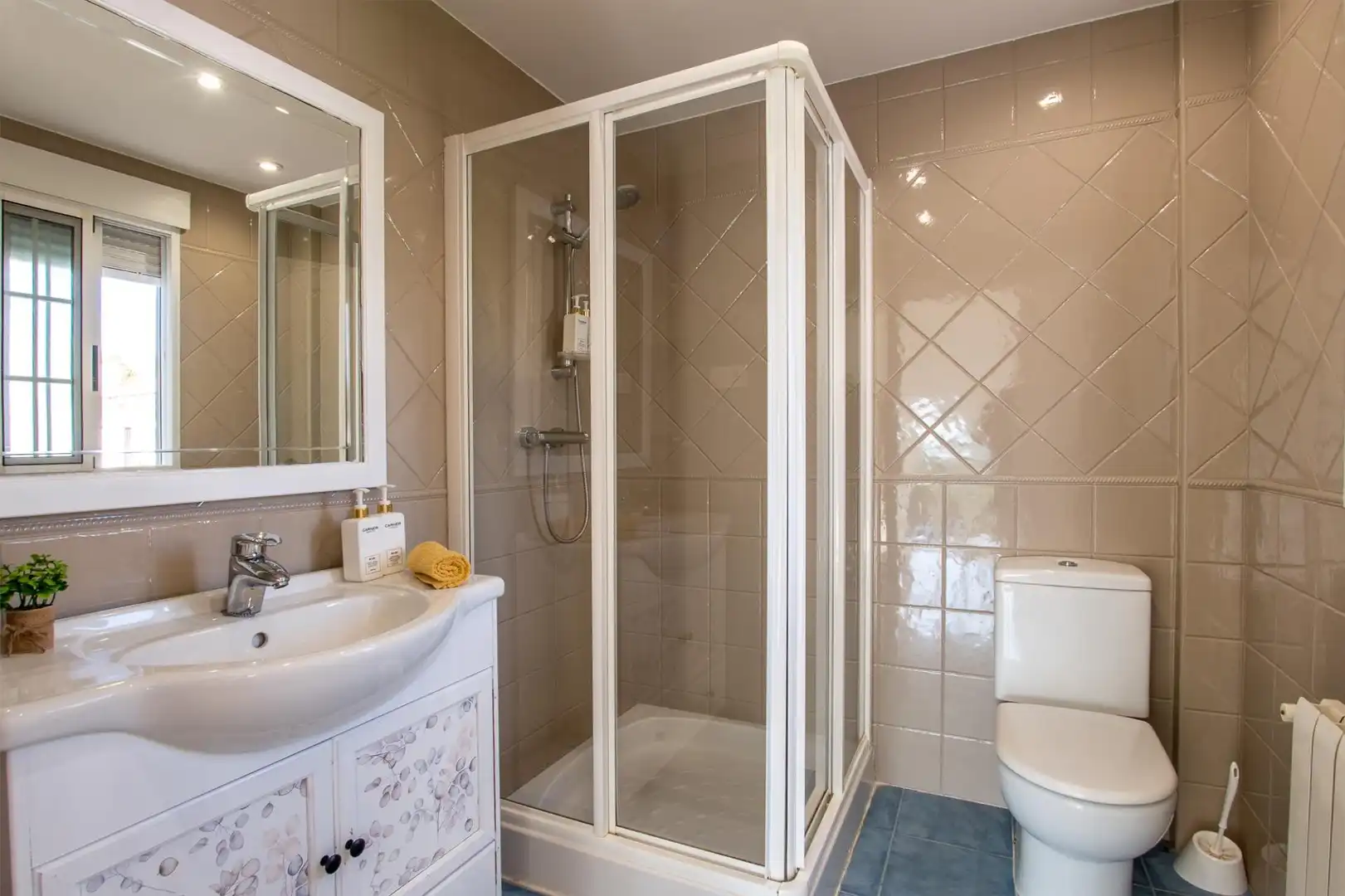 Baño de Casa o chalet en venta en Molina de Segura con Aire acondicionado, Calefacción y Jardín privado
